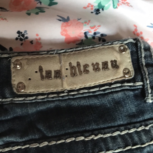 Miss chic blingy shorts size 3 - Picture 3 of 3